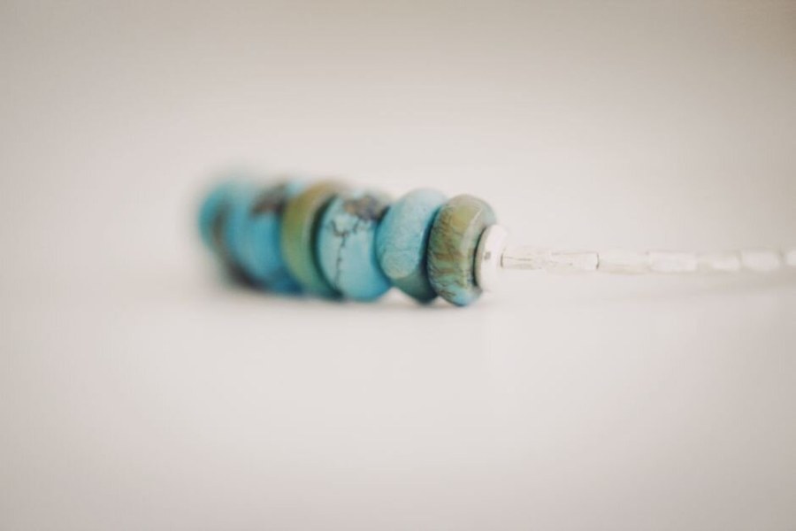 Ảnh liên quan tới 7 điều cần biết về đá ngọc lam (turquoise): xu hướng trang sức quốc tế
